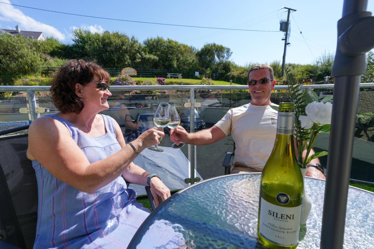The Gaslight Inn Self Catering Holiday Apartments Rossnowlagh Donegal מראה חיצוני תמונה